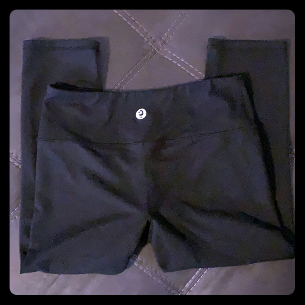 Used, Scorpio Sol Black Leggings